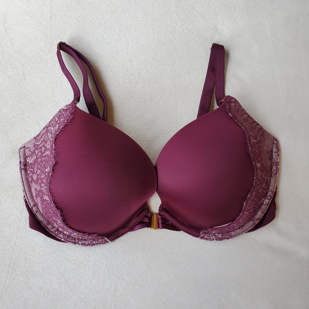 Victoria's Secret Very Sexy Front Close Plunge Bra